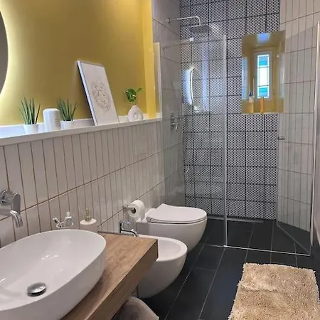 Lovely Art&design 2 Bdrms Flat Roma