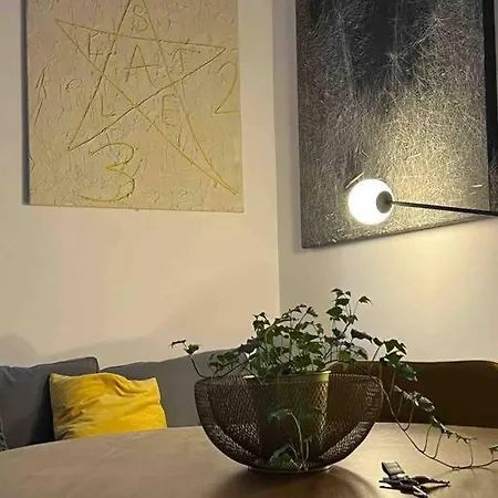 Lovely Art&design 2 Bdrms Flat 로마